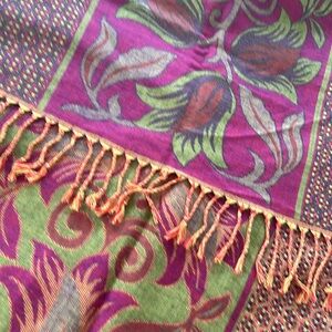 Reversible Fringed Pashmina Stole Wrap Magenta, Olive Green